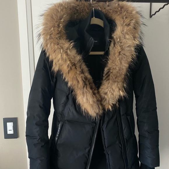 ***SOLD ON ANOTHER APP*** Mackage Adali Down Winter Jacket - Picture 10 of 15